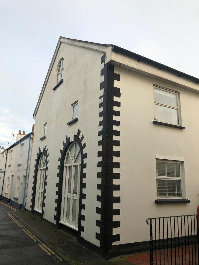 6 The Gaeity Appledore
