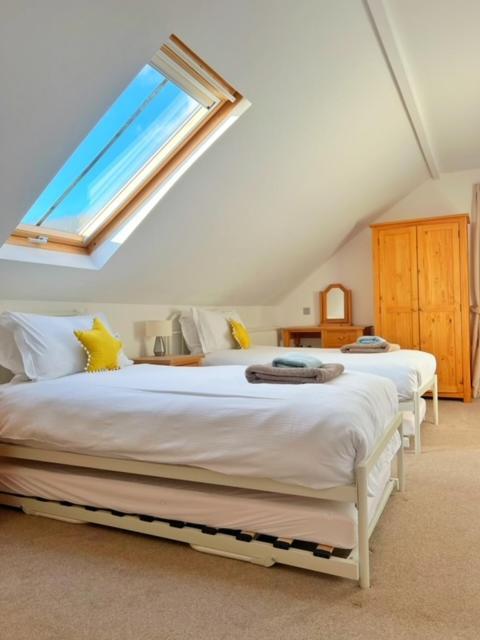 6 The Gaeity Appledore